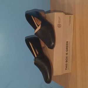 Juliet Palm Loafer with original box
